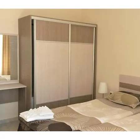 One-bedroom In Appartement